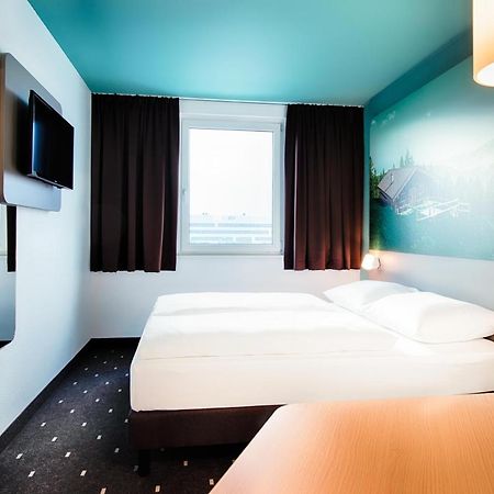 B&B Hotel Muenchen-普特兹布鲁恩 外观 照片