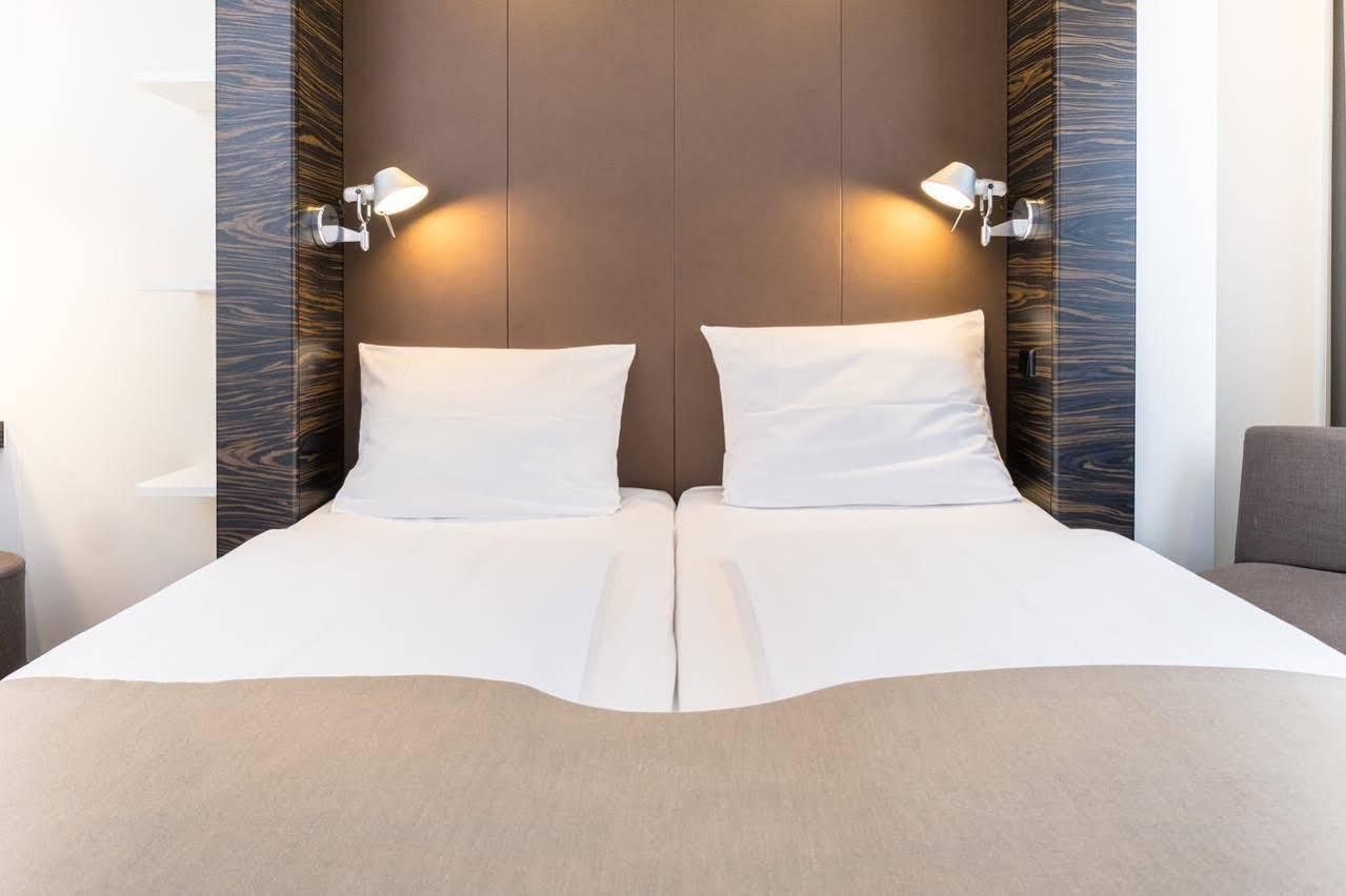 B&B Hotel Muenchen-普特兹布鲁恩 外观 照片