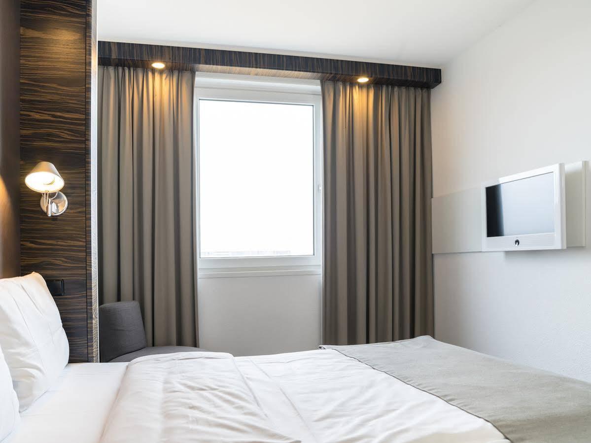 B&B Hotel Muenchen-普特兹布鲁恩 外观 照片