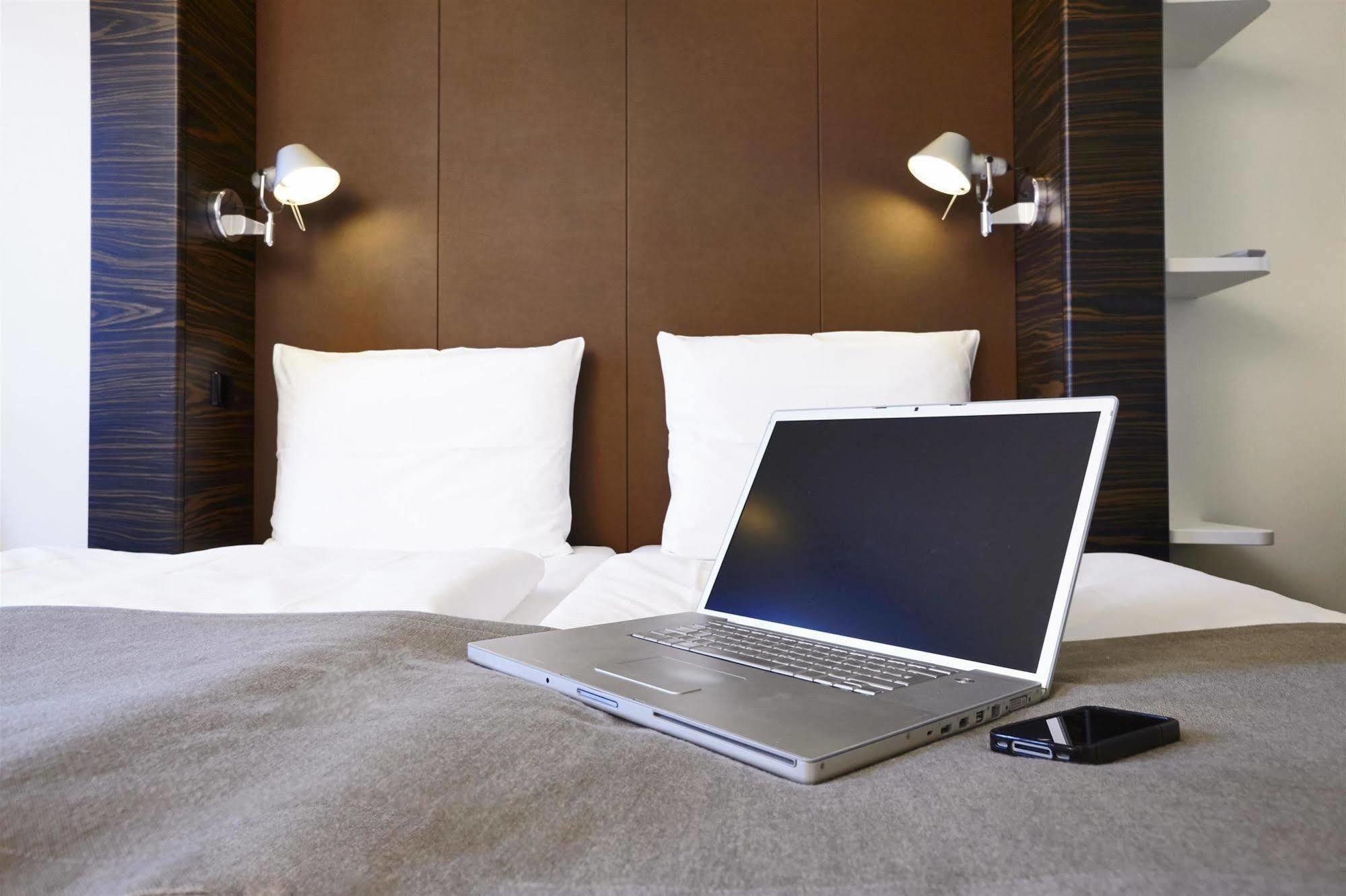B&B Hotel Muenchen-普特兹布鲁恩 外观 照片